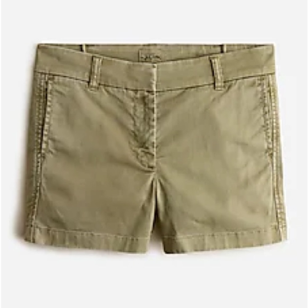 NWT 4" stretch chino short
